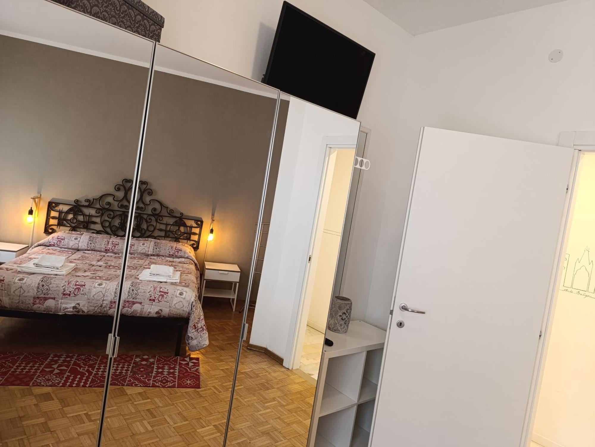 Residenza Le Mura เวโรนา ภายนอก รูปภาพ