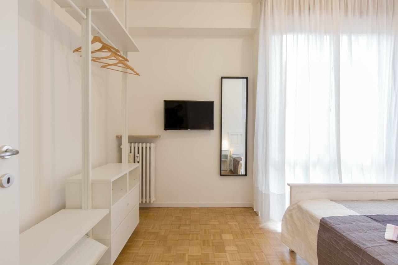 Residenza Le Mura เวโรนา ภายนอก รูปภาพ